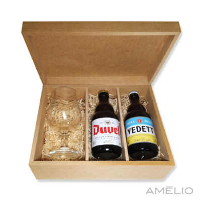 Kit Cerveja com Taça e 2 Cervejas na caixa de MDF