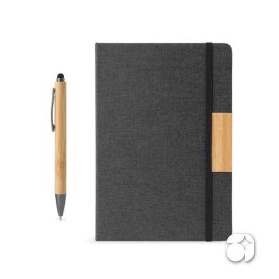 Caderno A5 com caneta